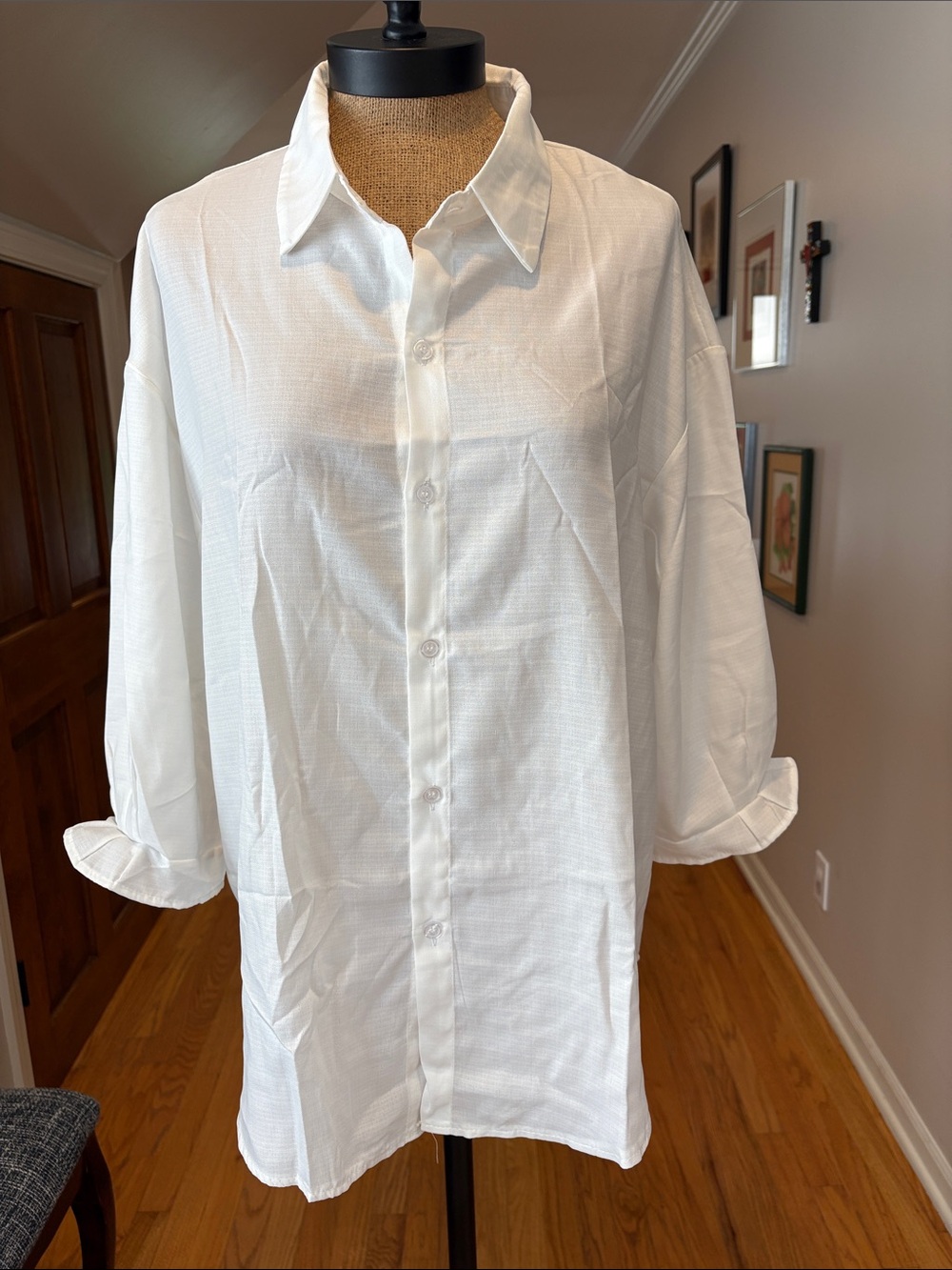 Women’s Classic White Button-Up Shirt